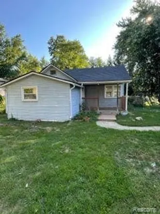 Buy this 3 bed house on 1648 Lombardy in East Highland, Oakland County