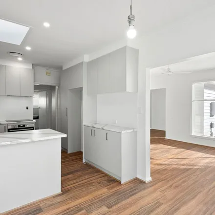 Image 2 - Stork Reserve, Stork Avenue, Belmont VIC 3216, Australia - Apartment for rent