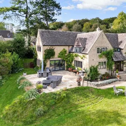 Buy this 5 bed house on Mynd House in The Highlands, Painswick