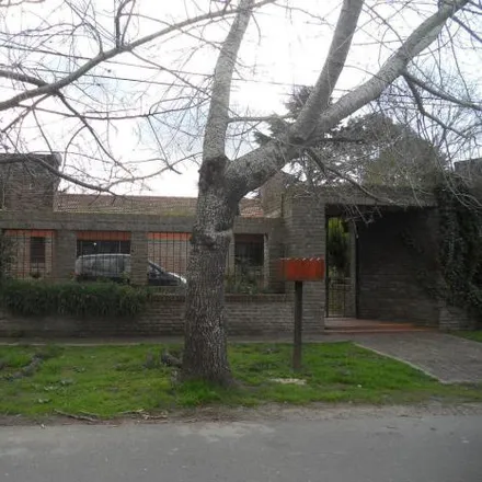 Buy this 4 bed house on Calle 490 in Partido de La Plata, Manuel B. Gonnet