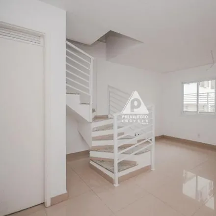 Buy this 1 bed house on Rua Coronel Bernardino de Melo in Bairro da Luz, Nova Iguaçu - RJ