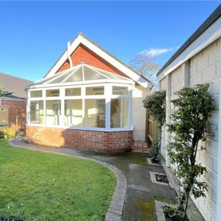 Image 3 - Bure Close, Christchurch, BH23 4EE, United Kingdom - House for sale