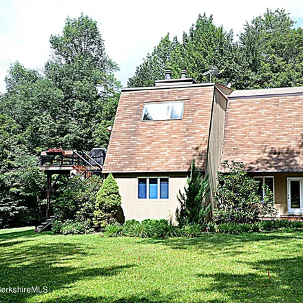 Buy this 3 bed house on 38 Fox Hollow Drive in Becket, MA 01238