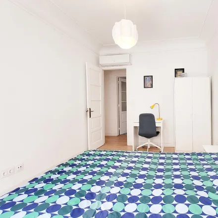 Rent this 2 bed apartment on Rua do Mirante 32 in 1170-376 Lisbon, Portugal
