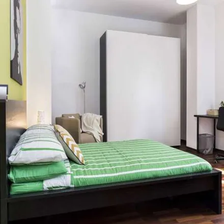 Image 4 - Via Antonio Tolomeo Trivulzio 1, 20146 Milan MI, Italy - Apartment for rent
