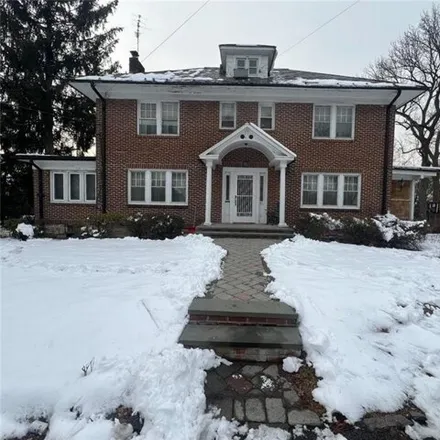 Buy this 4 bed house on 40 Calhoun Avenue in Huguenot Park, City of New Rochelle