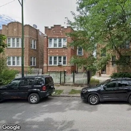 Rent this 3 bed apartment on 5444 North Kimball Avenue in Chicago, IL 60659