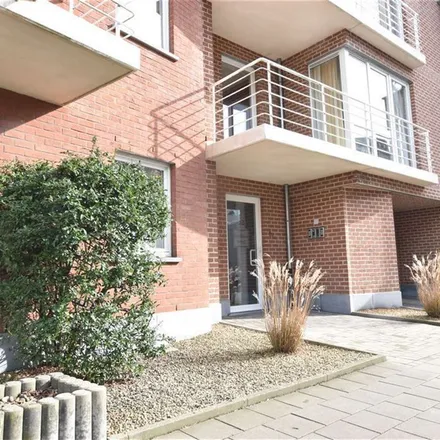 Rent this 2 bed apartment on Rue du Neufmoustier 1 in 4500 Huy, Belgium