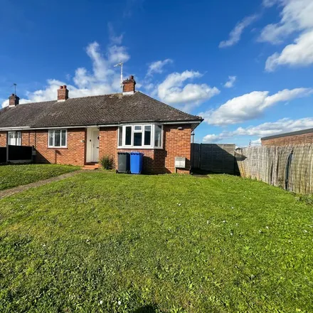 Rent this 2 bed house on Coney Hill in Beccles, NR34 7AZ
