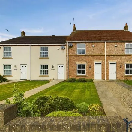 Buy this 3 bed townhouse on Beeford Post Office in 18 Main Street, Driffield
