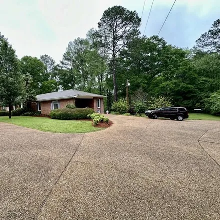 Image 4 - 641 Kennedy Drive Northwest, Magee, MS 39111, USA - House for sale