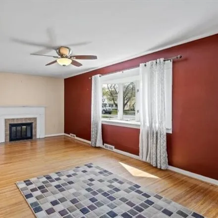 Image 5 - 188 Pinegrove Avenue, The "Flats", City of Rochester, NY 14617, USA - House for sale