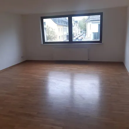 Rent this 3 bed apartment on Rochusstraße 512 in 50827 Cologne, Germany