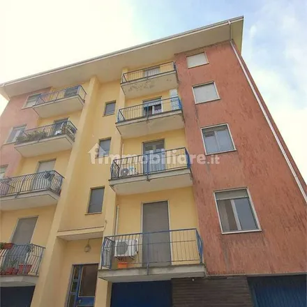 Image 4 - Via Monte San Michele, 28100 Novara NO, Italy - Apartment for rent