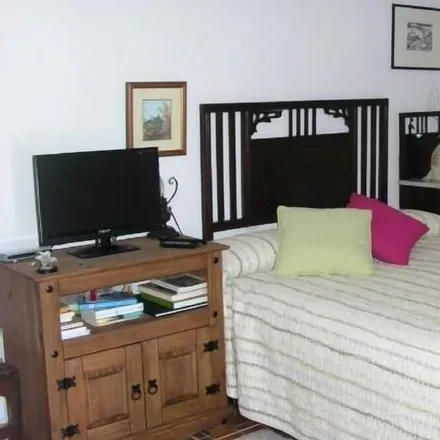 Rent this 1 bed townhouse on Calle Tejeda in 35450 Santa María de Guía de Gran Canaria, Spain