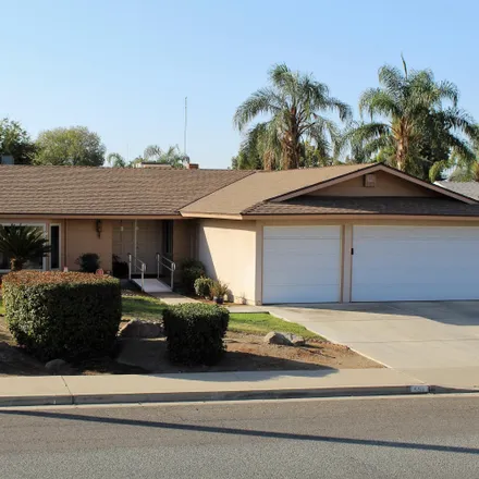 Buy this 3 bed house on 551 East Morton Avenue in Porterville, CA 93257