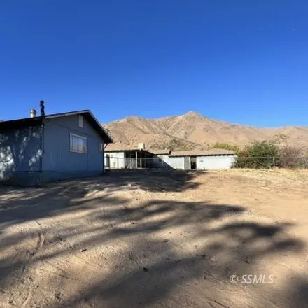 Image 3 - 3248 McCray Road, Squirrel Mountain Valley, Kern County, CA 93240, USA - House for sale