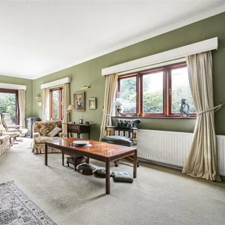 Image 3 - 26 Luckmore Drive, Reading, RG6 7RP, United Kingdom - House for sale