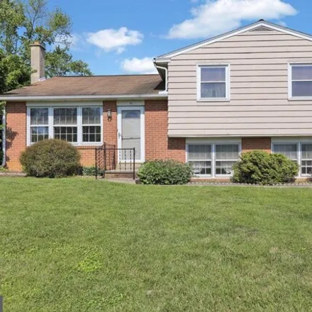 Buy this 3 bed house on 53 Glen Oaks Drive in Quaker Hills, Millersville