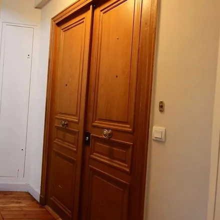 Rent this 5 bed apartment on 27 Rue Péclet in 75015 Paris, France