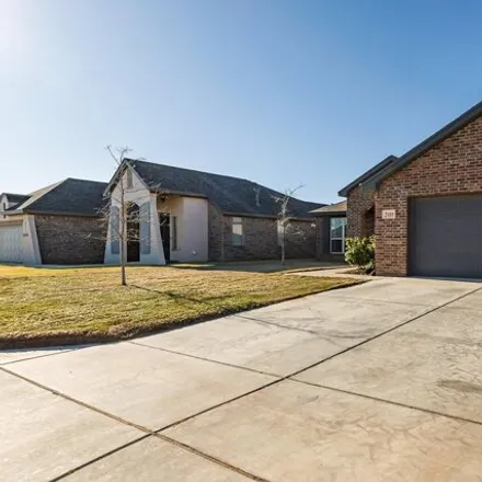 Image 2 - 137th Street, Lubbock, TX 79423, USA - House for sale