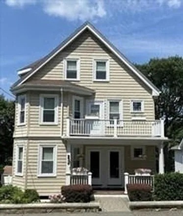 Image 1 - 21 Lookout Road, Glenwood, Medford, MA 02155, USA - Apartment for rent