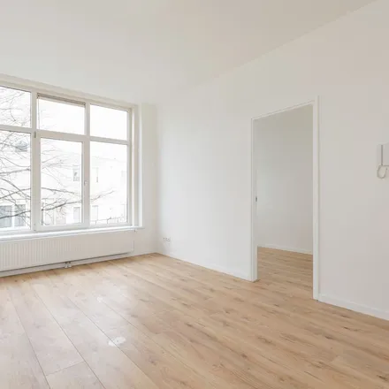 Rent this 1 bed apartment on Stadhouderslaan 1 in 3583 JA Utrecht, Netherlands