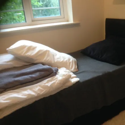 Image 3 - Waterside Drive, Birmingham, B18 5RY, United Kingdom - Room for rent