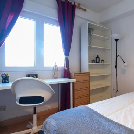 Rent this 7 bed room on Madrid in LaSal, Avenida de Alberto Alcocer