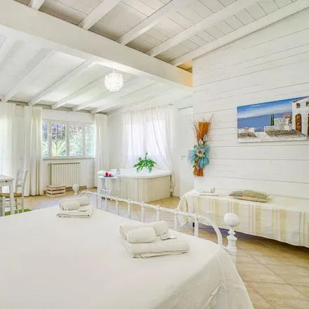 Rent this 5 bed house on Roma-Fiumicino Airport in Via Leonardo da Vinci, 00054 Fiumicino RM
