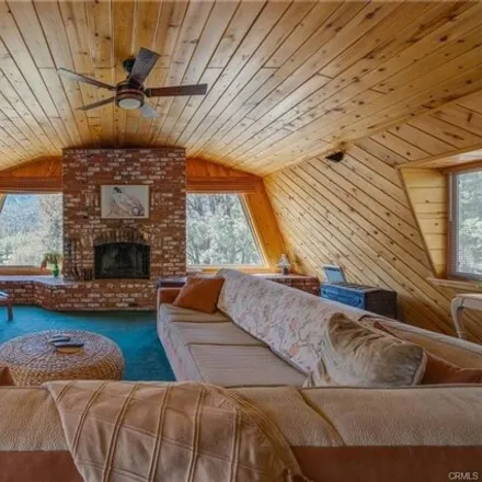 Image 1 - 16405 Grizzly Drive, Pine Mountain Club, Pine Mountain Club, CA 93222, USA - House for sale