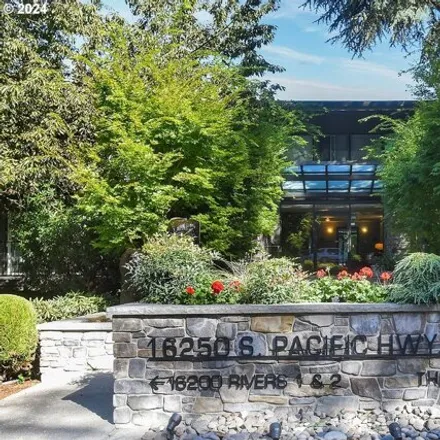 Buy this 2 bed condo on 16250 Pacific Highway in Lake Oswego, OR 97034