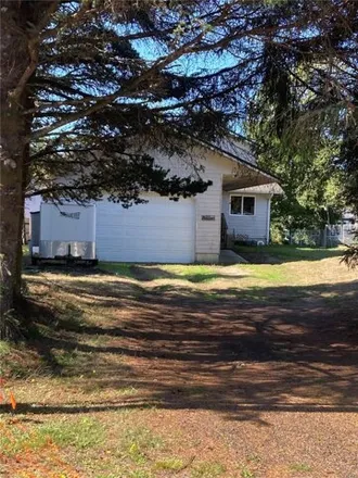 Buy this 3 bed house on 737 Albion Avenue Southeast in Ocean Shores, Grays Harbor County