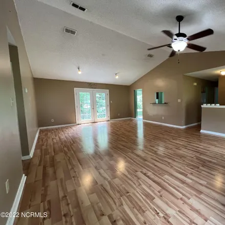 Image 3 - 104 Coachman Court, Brynn Marr, Jacksonville, NC 28546, USA - House for sale