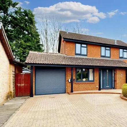 Buy this 5 bed house on Ticehurst Close in Pound Hill, RH10 7GN