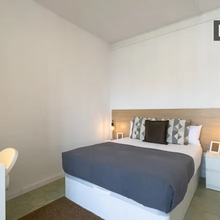 Rent this 4 bed room on Gran Via de les Corts Catalanes in 824, 08013 Barcelona