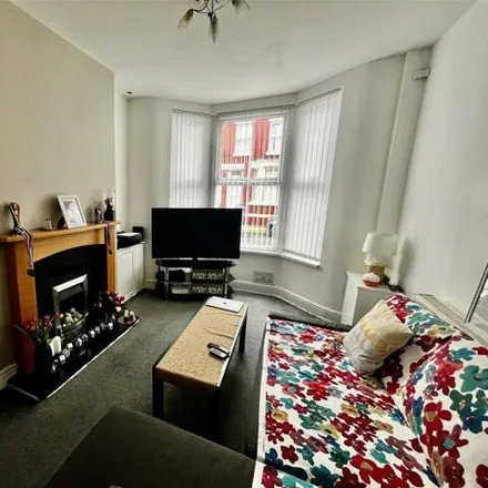 Image 2 - Mansell Road, Liverpool, L6 6AY, United Kingdom - Townhouse for sale