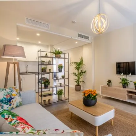 Rent this 4 bed apartment on Calle Don Juan de Austria in 18, 29009 Málaga