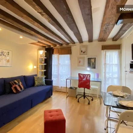 Rent this studio room on Paris 4e Arrondissement