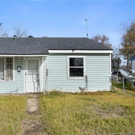 Buy this 3 bed house on 2499 9th Street in Pine Acres Trailer Park, Lake Charles