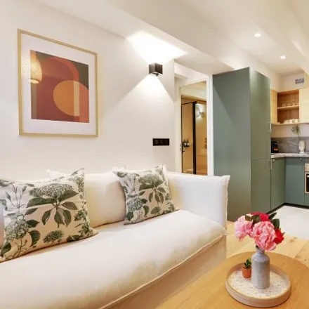 Rent this 1 bed apartment on Paris in 16th Arrondissement, FR