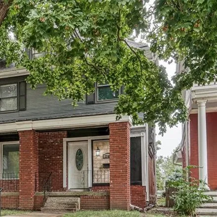 Buy this 3 bed house on 2748 Holmes Street in Kansas City, MO 64109