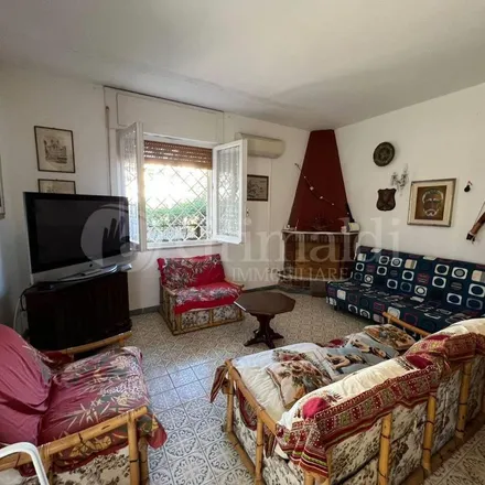 Image 3 - Via delle Petunie, 00042 Anzio RM, Italy - Apartment for rent