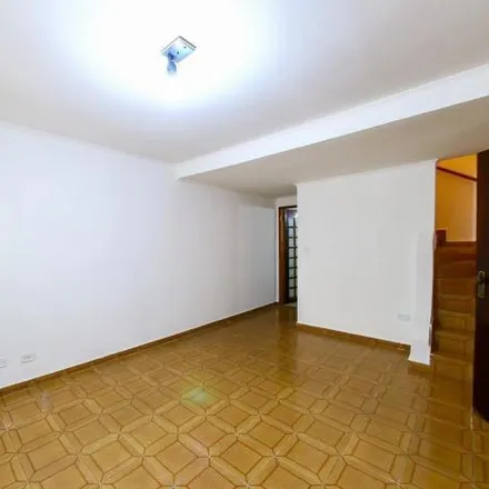 Rent this 4 bed house on Rua Amabile Sentanin in Bom Clima, Guarulhos - SP