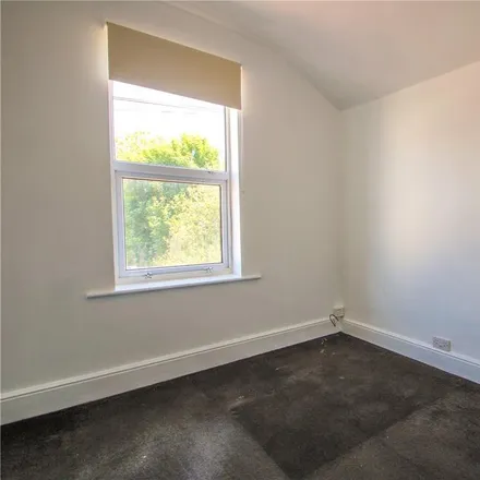 Image 2 - Queen Dale, Bath Road, Bristol, BS4 3EZ, United Kingdom - Apartment for rent