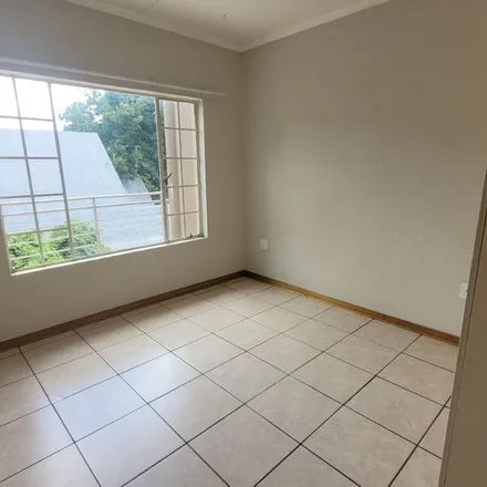 Image 5 - Potchefstroom Central Primary School, Piet Bosman Street, Tlokwe Ward 15, Tlokwe Local Municipality, 2522, South Africa - Apartment for rent