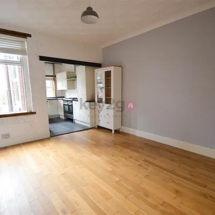 Image 7 - Limpsfield Road, Sheffield, S9 1BJ, United Kingdom - Apartment for rent