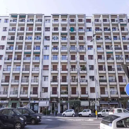 Image 6 - Prossima fermata, Via Melchiorre Gioia, 20125 Milan MI, Italy - Apartment for rent