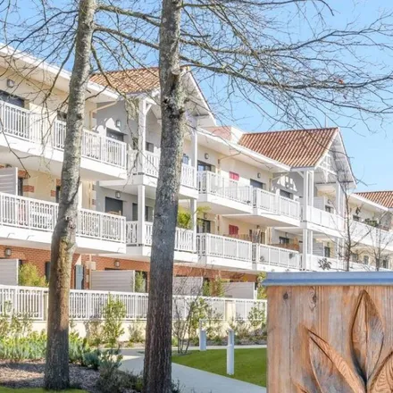 Rent this 3 bed apartment on Golf d'Arcachon in Boulevard d'Arcachon, 33260 La Teste-de-Buch
