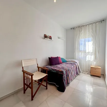 Rent this 3 bed apartment on Calle de Santa Fe in 04720 Roquetas de Mar, Spain